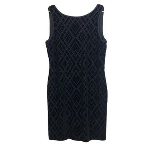 New NWT WHBM Women’s Black Velvet Burnout Sleeveless Shift Dress Size S